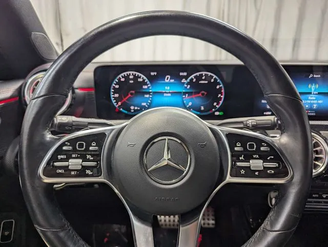 Mercedes-Benz CLA photo 21