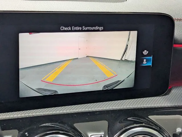 Mercedes-Benz CLA photo 14
