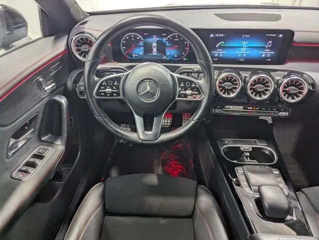 Mercedes-Benz CLA photo 7