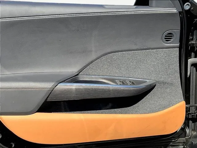Lucid Air photo 21