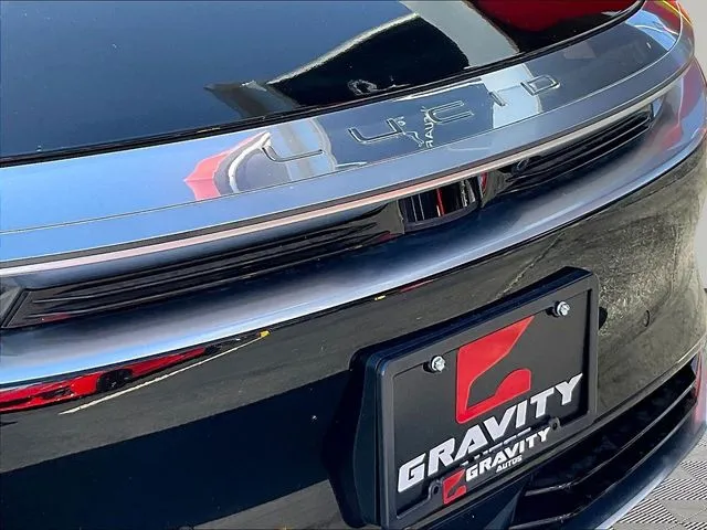 Lucid Air photo 32