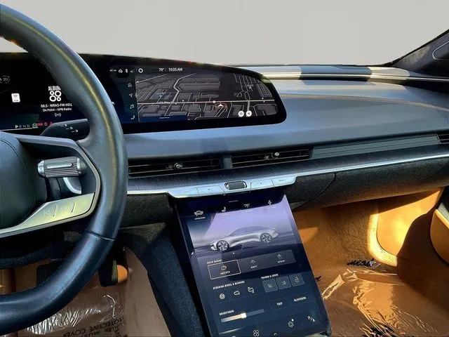 Lucid Air photo 11