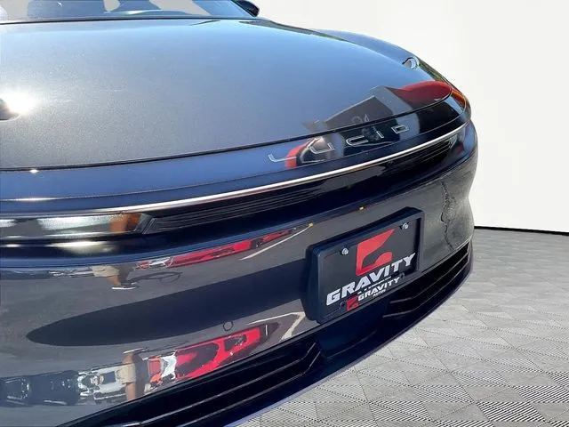 Lucid Air photo 32