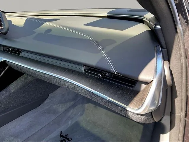 Lucid Air photo 27