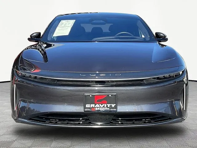 Lucid Air photo 2