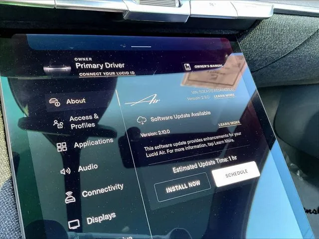 Lucid Air photo 17