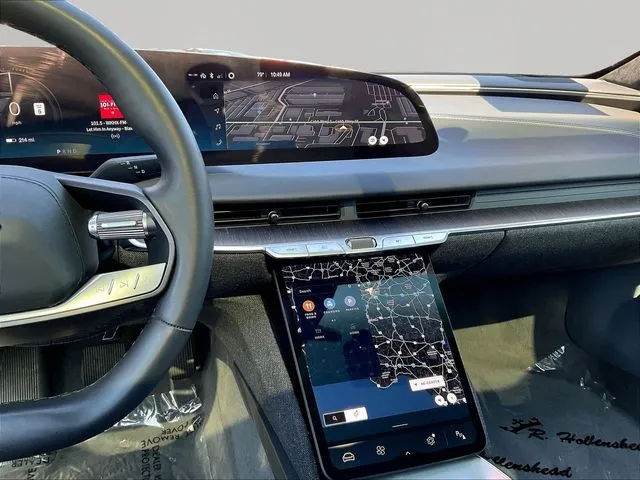 Lucid Air photo 11