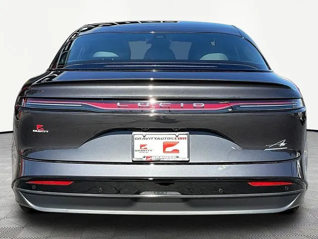 Lucid Air photo 6