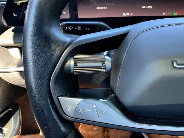 Lucid Air photo 12