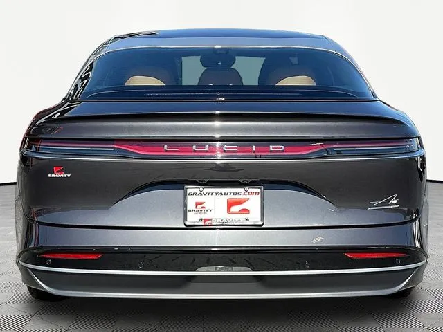 Lucid Air photo 6