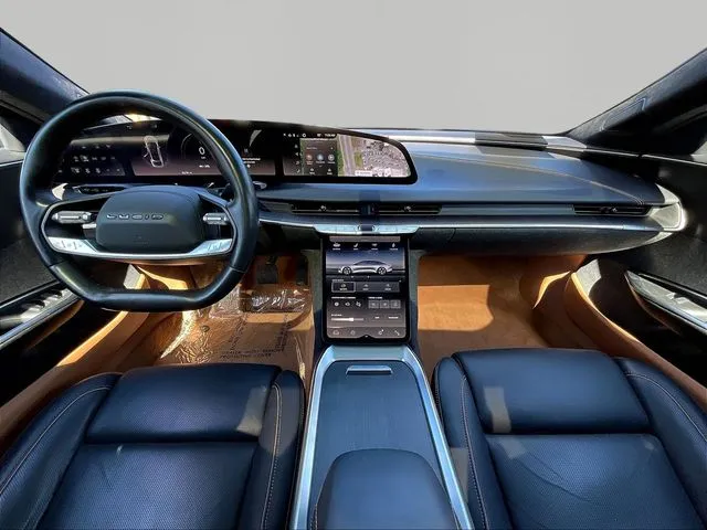 Lucid Air photo 9