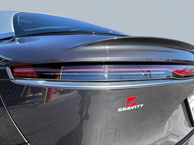Lucid Air photo 22