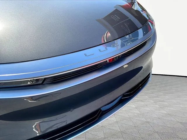 Lucid Air photo 30