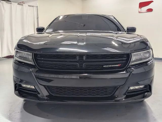 Dodge Charger photo 24