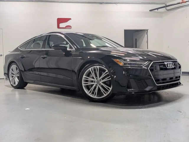 Audi A7 photo 2