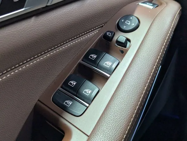 BMW X5 photo 19