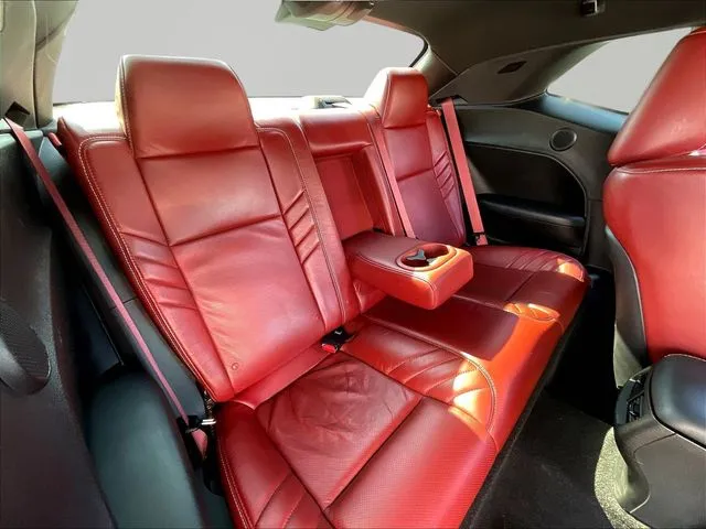 Dodge Challenger photo 25