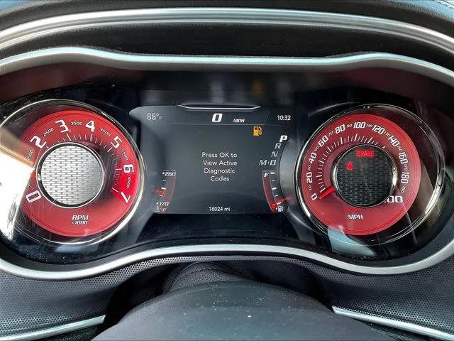 Dodge Challenger photo 14