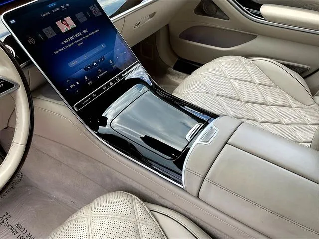 Mercedes-Benz S-Class photo 20