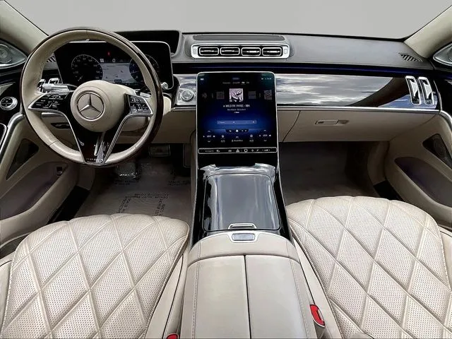 Mercedes-Benz S-Class photo 9