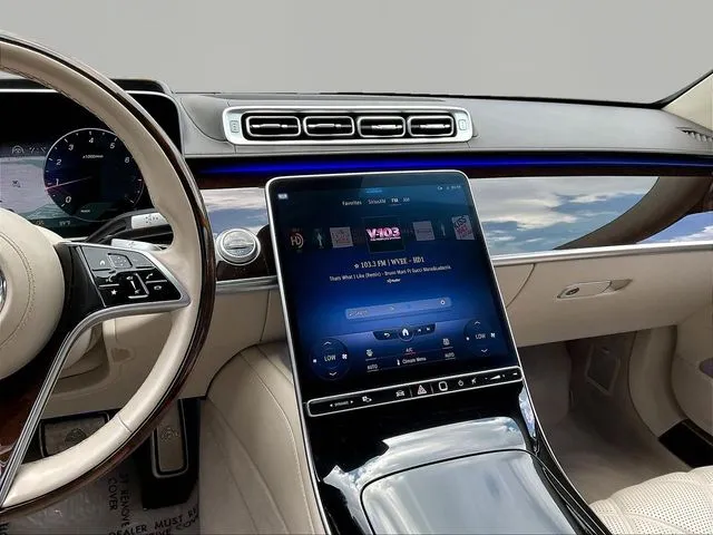 Mercedes-Benz S-Class photo 11