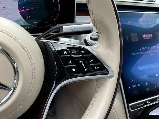 Mercedes-Benz S-Class photo 14
