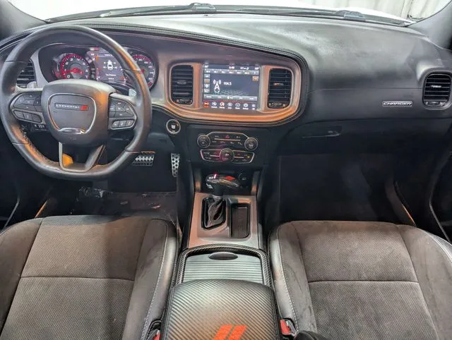 Dodge Charger photo 6