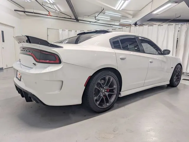 Dodge Charger photo 3