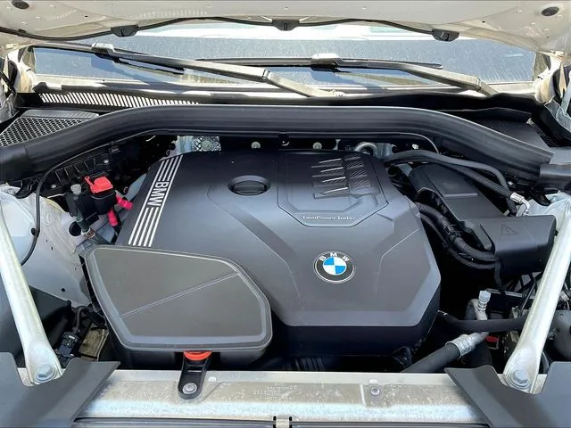 BMW X4 photo 32