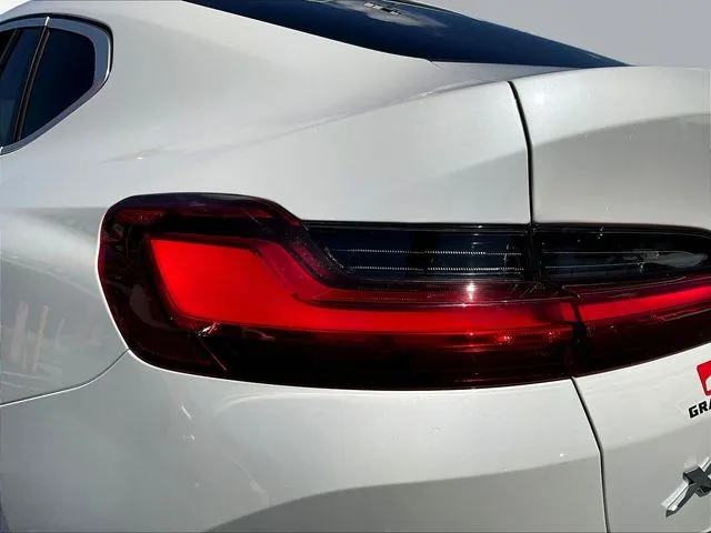 BMW X4 photo 25