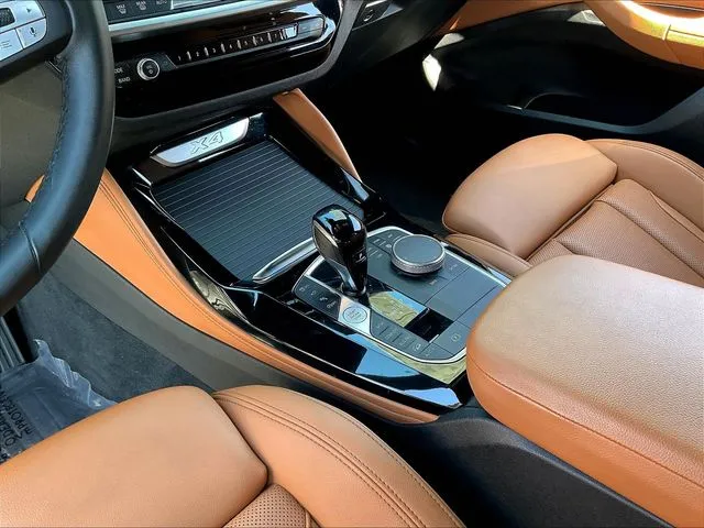 BMW X4 photo 20