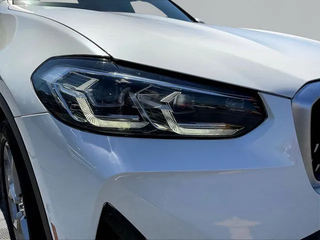BMW X4 photo 34