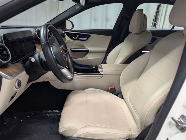 Mercedes-Benz C-Class photo 10