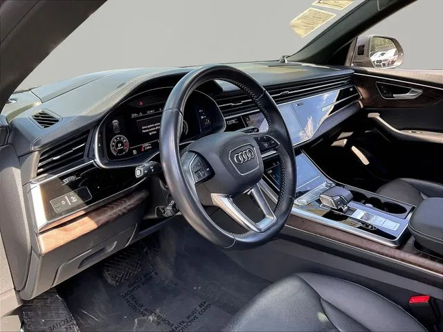 Audi Q8 photo 18