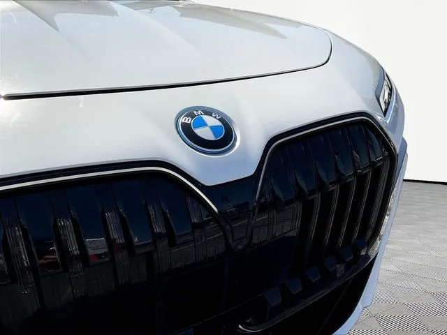 BMW 7 Series photo 33