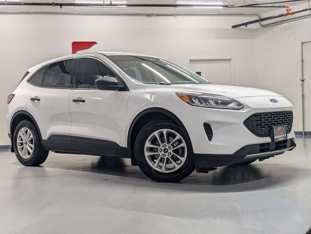 Ford Escape photo 2