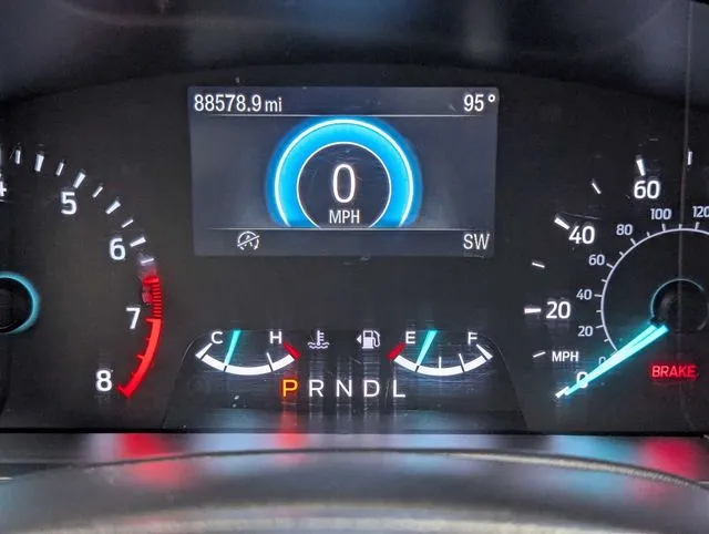Ford Escape photo 16