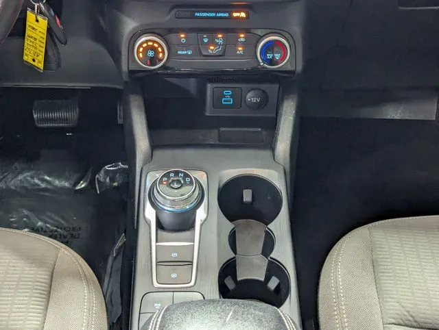 Ford Escape photo 12