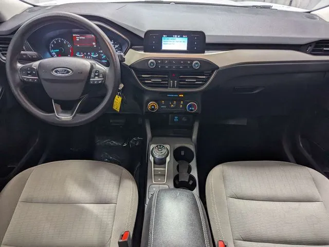 Ford Escape photo 6