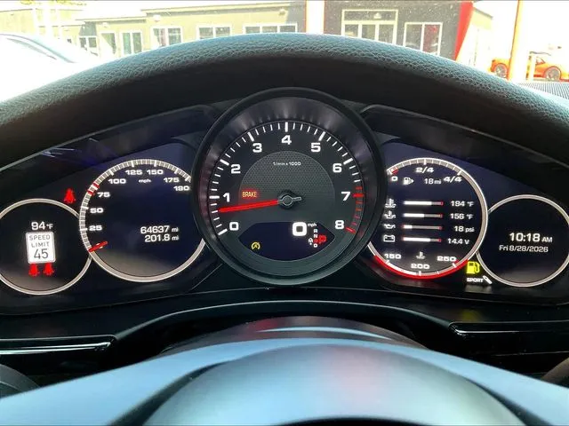 Porsche Panamera photo 15