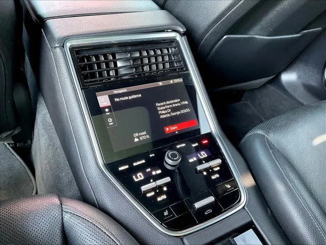 Porsche Panamera photo 12