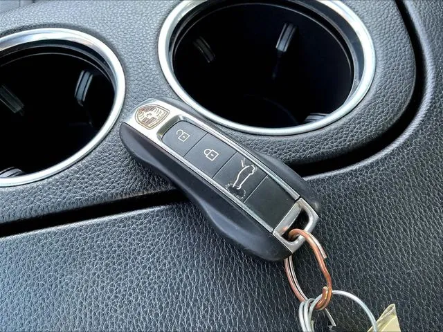 Porsche Panamera photo 36