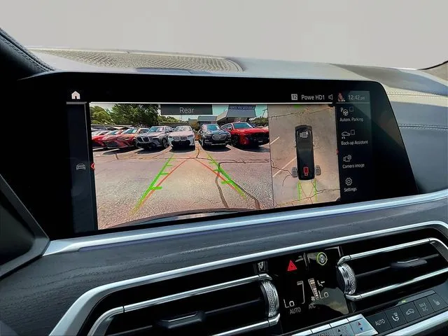 BMW X7 photo 16
