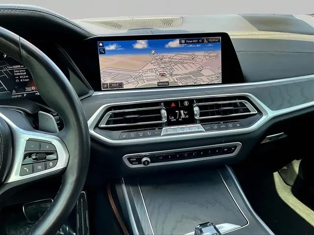 BMW X7 photo 11