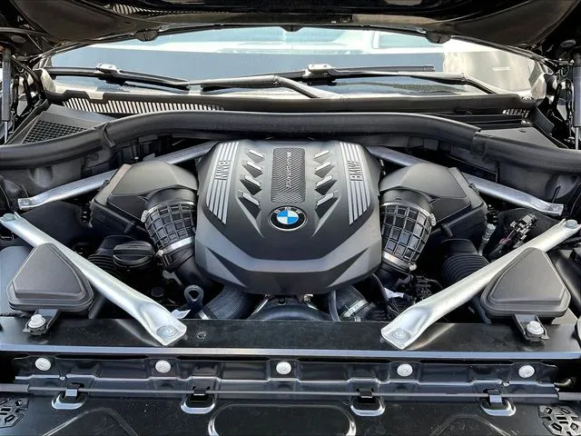BMW X7 photo 33