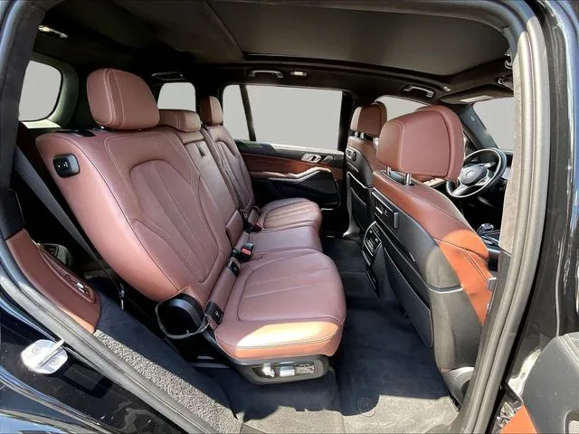 BMW X7 photo 27