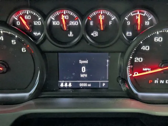 Chevrolet Silverado 1500 photo 17