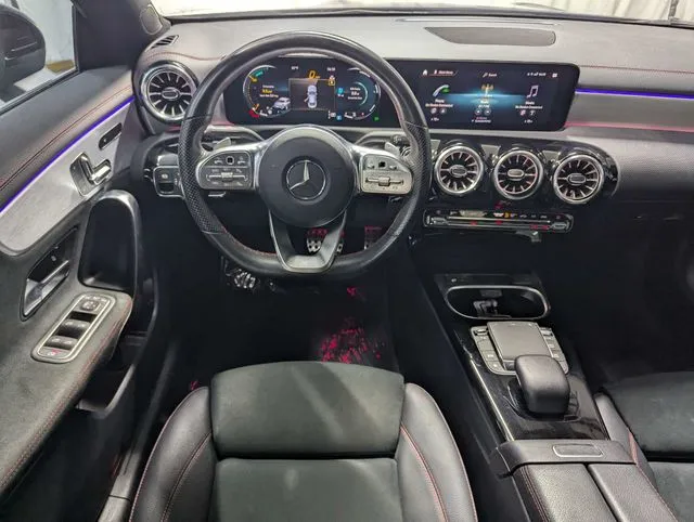 Mercedes-Benz CLA photo 7