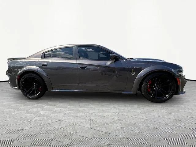 Dodge Charger photo 8