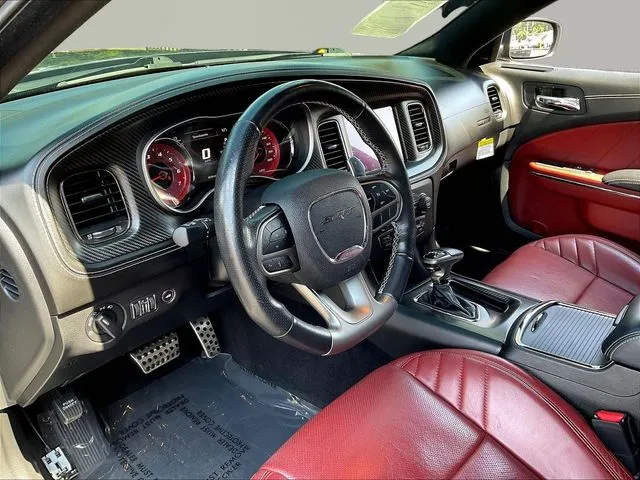 Dodge Charger photo 18